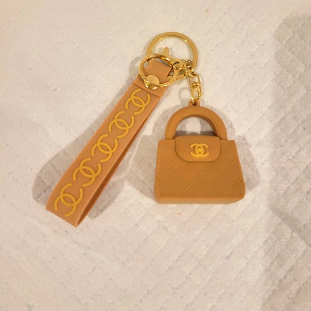 Chic Tan Keychain with Gold Accents